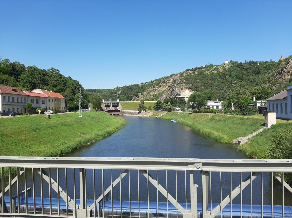 Pod Hradem Apartment Znojmo